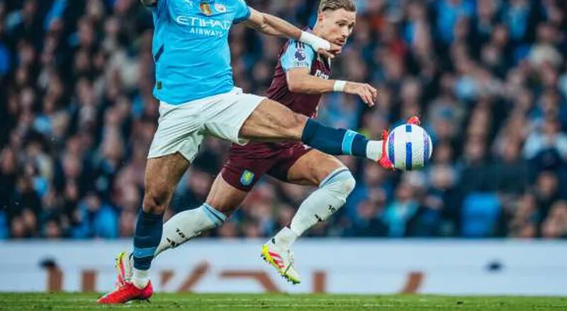 صناعة عمر مرموش تساهم في تعادل مانشستر سيتي وأستون فيلا في الشوط الأول