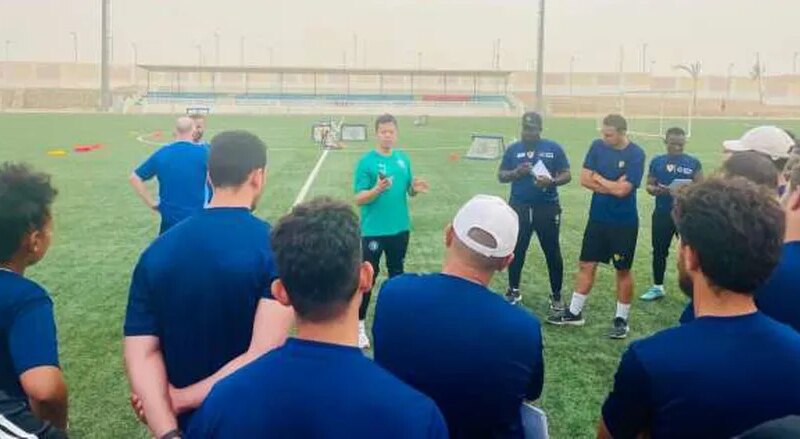 مدرب بيراميدز يقدم محاضرة مميزة للمدربين في استضافة الاتحاد الاسكتلندي