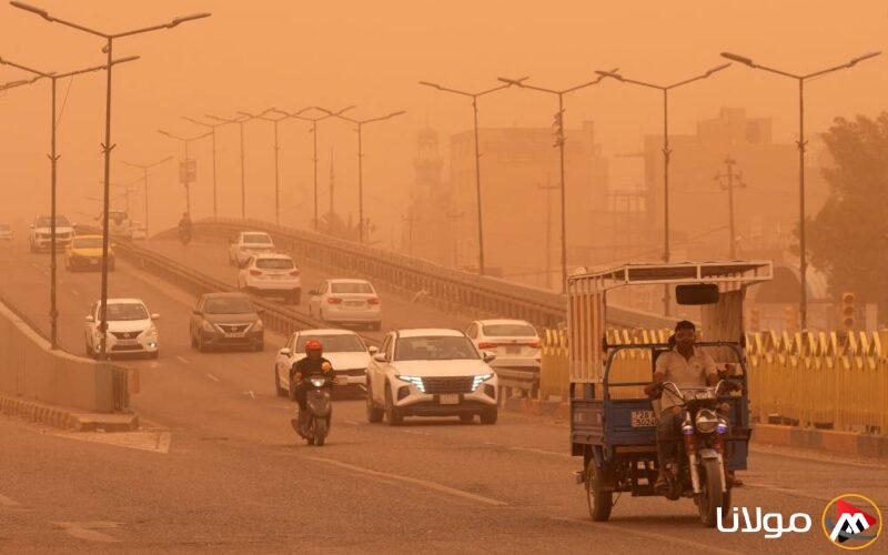 عاصفة غبارية تجتاح العراق.. تسجيل آلاف حالات الاختناق وإغلاق المطارات