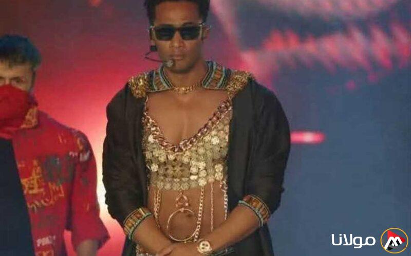 محمد رمضان يرسل تحية لمصممة أزيائه المثيرة للجدل في كوتشيلا: “موهبتك تعكس الفخر”