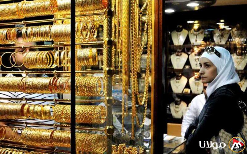 بعد ارتفاع سعر الذهب عيار 21 إلى أكثر من 5000 جنيه مع المصنعية.. عضو في شعبة الذهب يحدد الوقت المناسب للشراء.