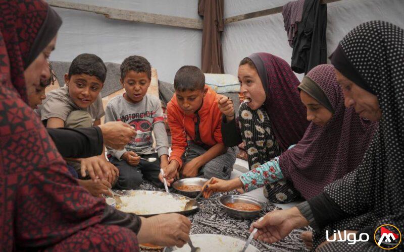 إسرائيل تعزز هجماتها على النازحين في غزة وتلوح بتصعيد النزاع العسكري