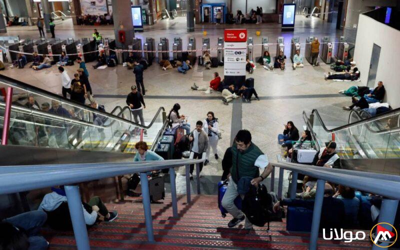 عودة الكهرباء إلى 99% من إسبانيا مع تحذيرات من ظاهرة جوية نادرة
