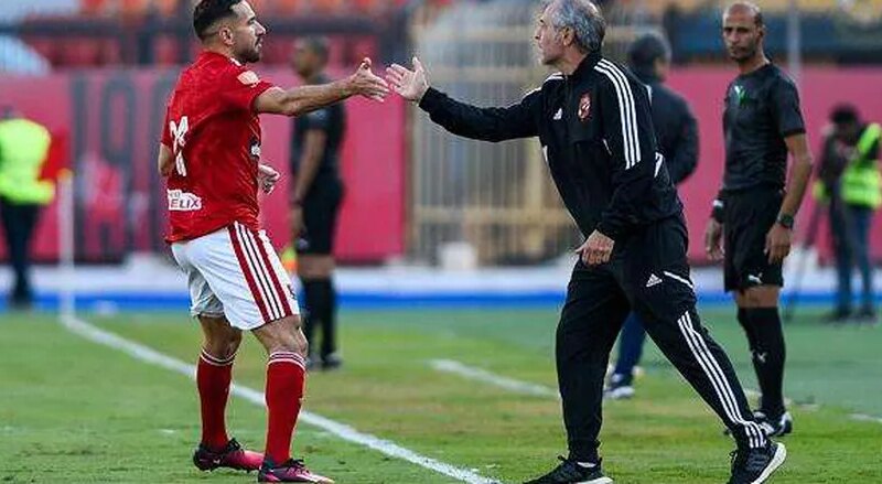 هل سيلعب علي معلول مع الأهلي ضد صن داونز في دوري أبطال إفريقيا؟