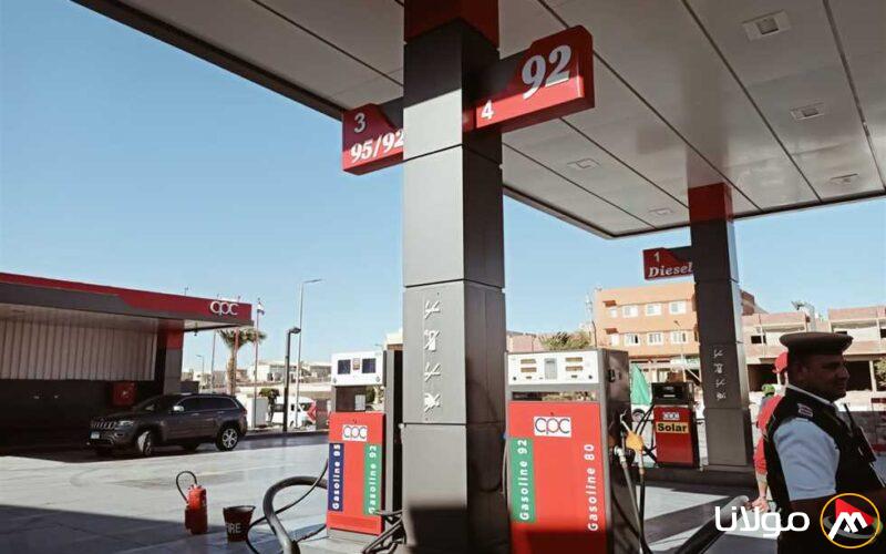 إليك كيفية حساب تكلفة تعبئة سيارتك بـ بنزين 92 بعد الزيادة الجديدة، والتي تقترب من 1000 جنيه