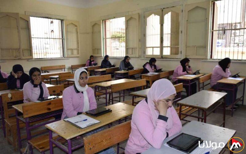 ينطلق غدًا… مواعيد امتحانات أبريل 2025 لصفوف النقل في الجيزة (المناهج والمواد الدراسية)