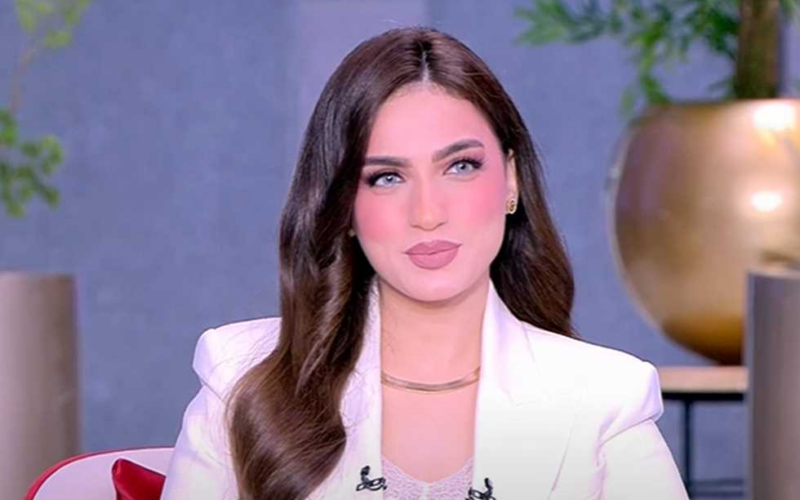 ياسمين عز تكشف عن مفاجأة اليوم بصورة لنجم نادي الزمالك
