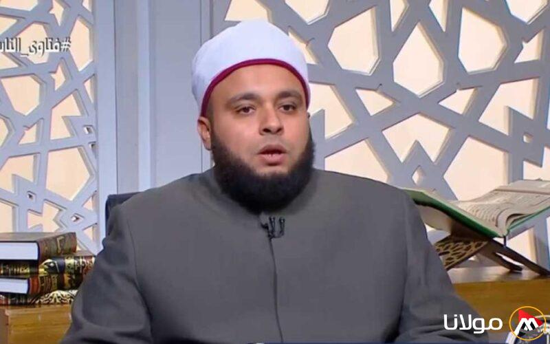 «هل يمكنني أن أؤدي فريضة الحج عن والدتي بينما لا أؤديها بنفسي؟».. أمين الفتوى يوضح الأمر.