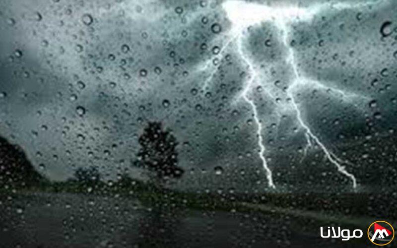 توقعات جديدة: عودة الأمطار الرعدية وانخفاض درجات الحرارة خلال الساعات القادمة.