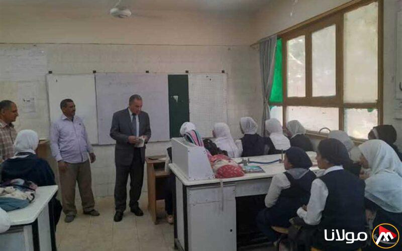 وكيل وزارة التعليم بأسيوط يراقب سير العملية التعليمية في مدرسة خديجة يوسف ومدارس إدارة أبنوب التعليمية