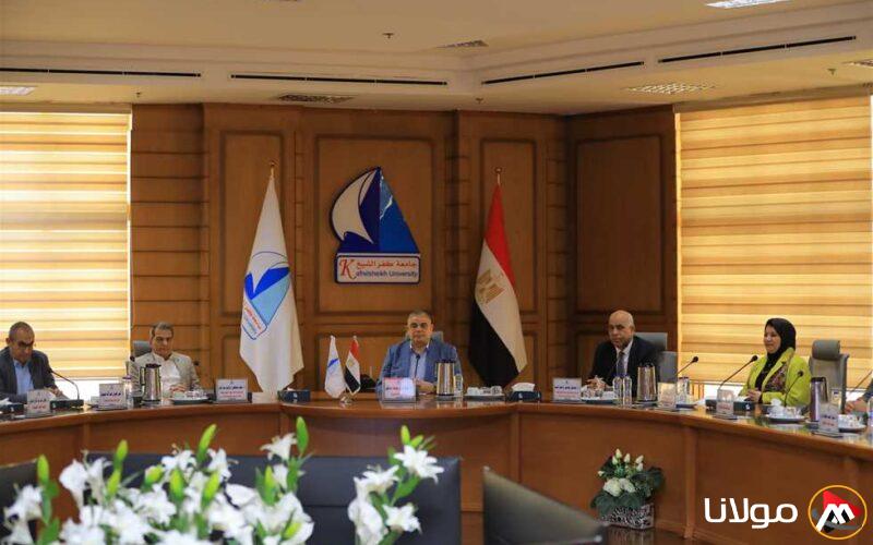 رئيس جامعة كفر الشيخ يعبّر عن سروره الشديد بالمشاركة في اللقاء الفرنسي المصري.