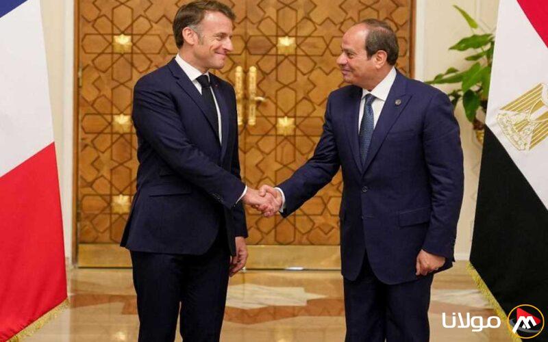 السيسي وماكرون يتجهان إلى مستشفى العريش (بث مباشر)