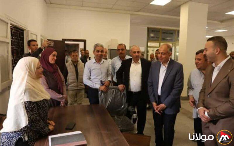 محافظ المنيا يحضر التدشين التجريبي لمركز خدمات أبا البلد