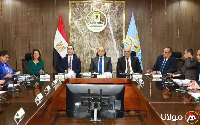 محافظ كفر الشيخ يستعرض طرق تعزيز مهارات مديري التخطيط الاستراتيجي في الوحدات المحلية