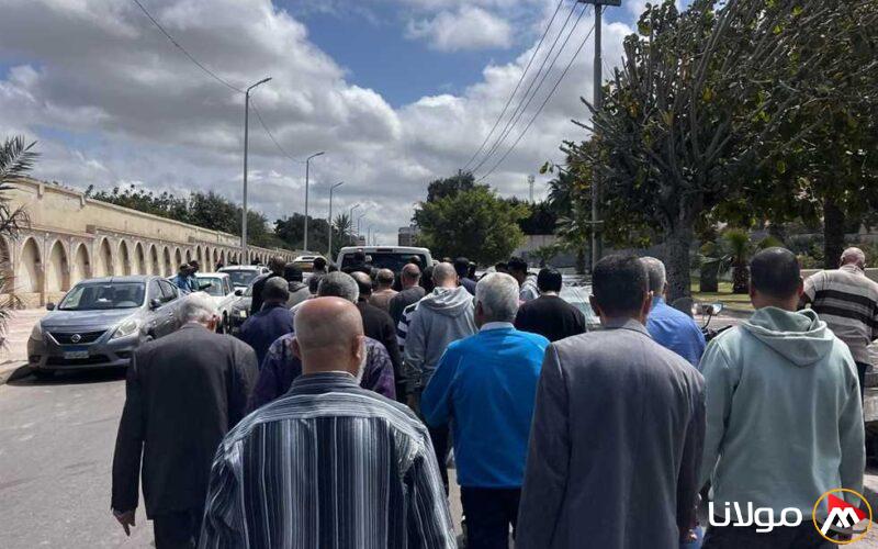 العشرات يودعون جثمان شقيق إيمان البحر درويش من مسجد المواساة في الإسكندرية (صور)