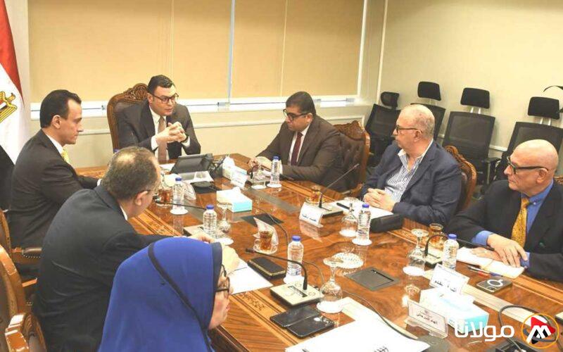 وزير الإسكان يراقب سير الأعمال في مشاريع إحياء القاهرة الخديوية