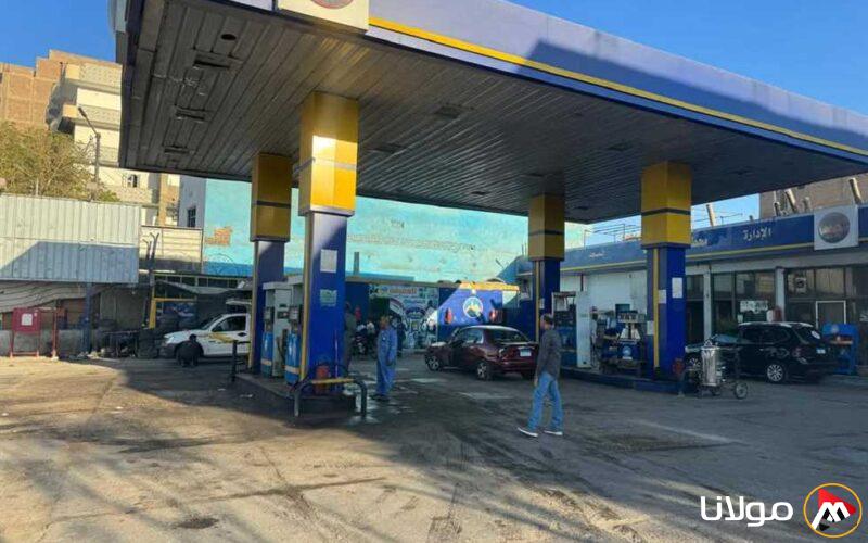 مدير تموين قنا يزور محطات الوقود بعد ارتفاع أسعار البنزين والسولار (صور)