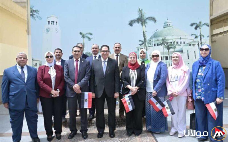 بمناسبة “العطاء المستدام”.. جامعة القاهرة تدشّن المعرض السنوي للأزياء.