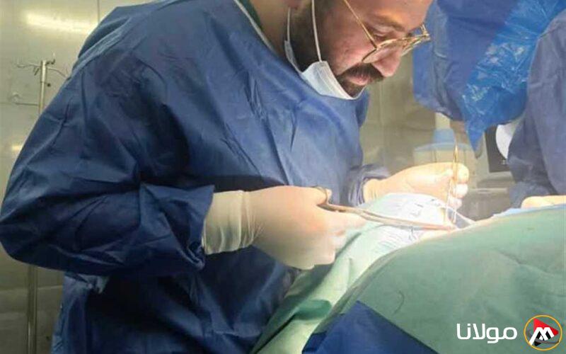 بعد إجراء جراحة مبتكرة.. فريق طبي في دمياط يحرر سيدة من الشلل السفلي.