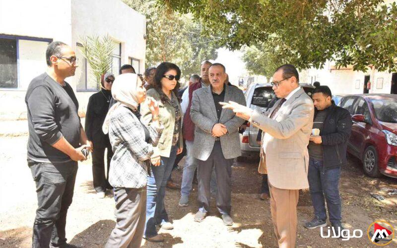إلى رواد الأعمال الصغيرة.. محافظ أسيوط يزور مراحل تطوير مركز الحاضنات التكنولوجية في عرب المدابغ