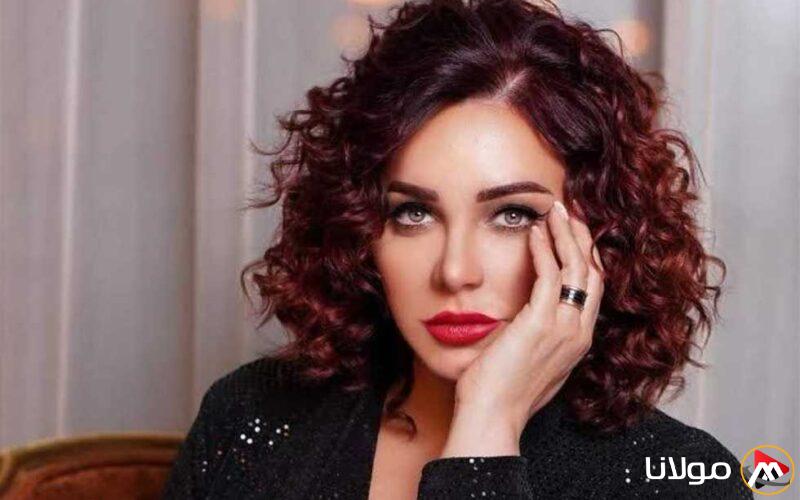 وفاء عامر تؤيد سلاف فواخرجي بعد قرار إلغاء نشاطها.. ورجوعها إلى مصر من خلال بطولة مسلسل «قلب زينب»