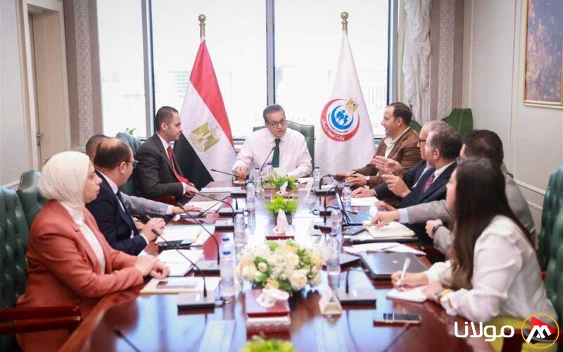 10 آلاف علاج يوميًا.. وزير الصحة يجتمع لمناقشة طرق تحسين نظام العلاج على نفقة الحكومة