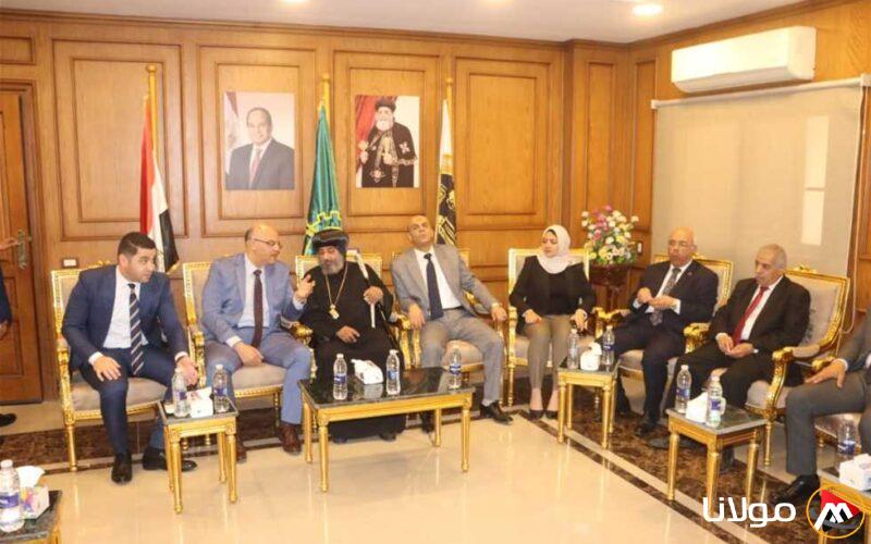 محافظ وقيادات القليوبية يهنئون الأقباط بمناسبة عيد القيامة المجيد