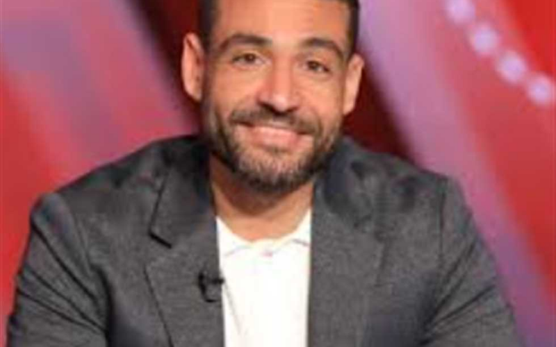 إسلام فوزي: “نُقلت إلى المستشفى بسبب ضغوطات العمل.. وسعُدت بمشاعر المحبة والرعاية من الجمهور”