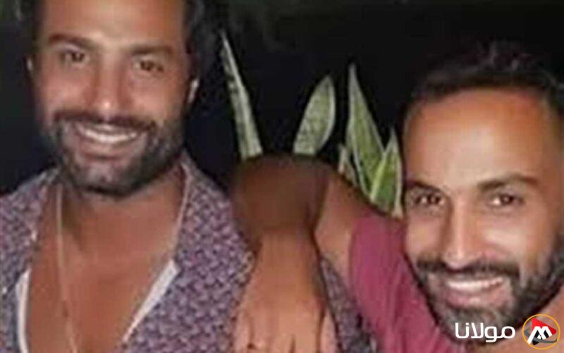 “الفنان أحمد فهمي يُفاجئ شقيقه كريم على الهواء بكلمات رائعة” (فيديو)