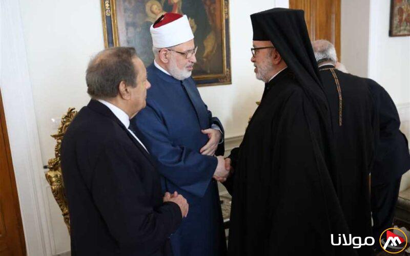 الأزهر يقدم تعازيه لسفير الفاتيكان في وفاة البابا فرنسيس (صور)