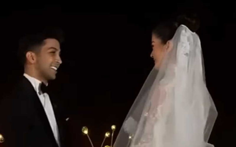 «حميا اللذيذ يشارك في الجريمة».. هشام جمال يروى تفاصيل أغنية «فستانك الأبيض»