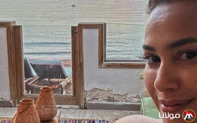 هند صبري تُحيي ذكرى تحرير سيناء: “أشعر بالسكينة في ذلك المكان” (صور)