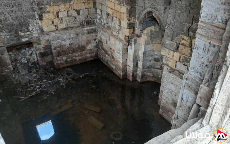 قبة السلطان الأشرف خليل بن قلاوون تحت الإهمال والغرق، وخبراء الآثار يدعون لمشروع شامل لإنقاذ التراث الإسلامي