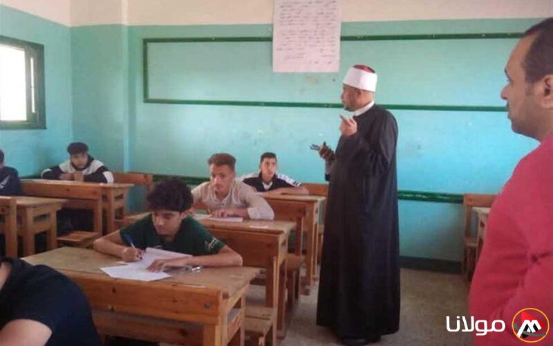 رئيس منطقة كفر الشيخ الأزهرية يواصل متابعة امتحانات النقل للثانوية في اليوم الثاني من انطلاقها
