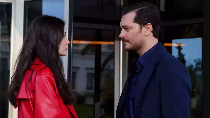 مسلسل حلم أشرف – الحلقة الخامسة: اكتشاف سر نيسان وعلاقتها بالشرطة