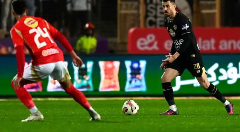 تفاصيل تدخل عضو مجلس إدارة نادي الزمالك مع الونش بعد مباراة ستيلينبوش