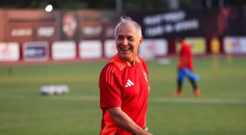 عرض سعودي مغرٍ لكولر بعد مغادرته تدريب الأهلي