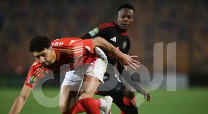 عرض أوروبي وراء تراجع أداء وسام أبوعلي مع الأهلي