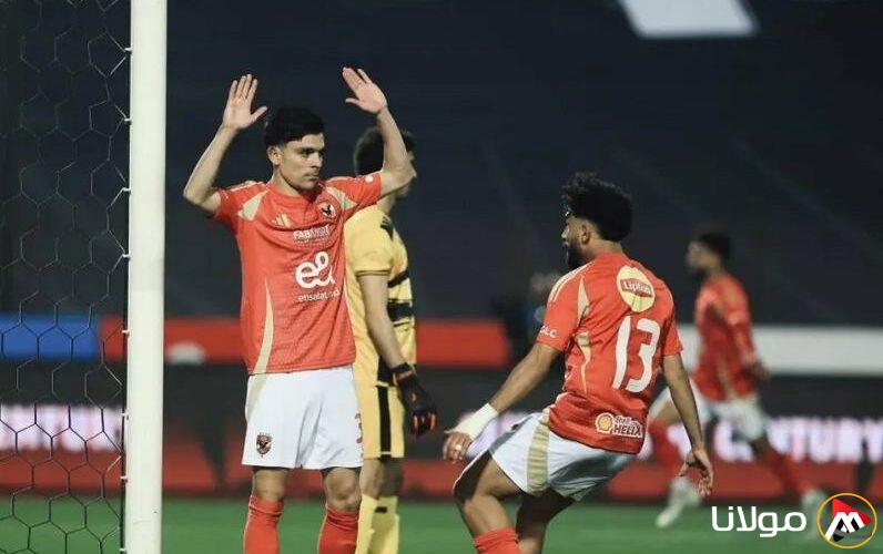 اكتشف كواليس حديث أشرف بن شرقي مع محمد شوقي أثناء مباراة صنداونز