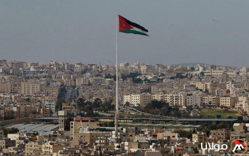 سقوط جسم طائر مجهول في جنوب الأردن دون تسجيل إصابات (فيديو)