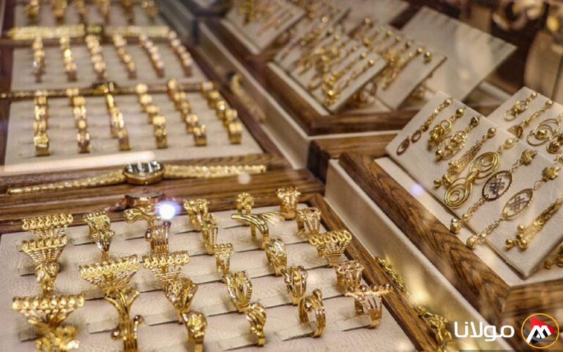 سعر الذهب اليوم 27 أبريل يشهد استقرارًا مع تراجع طفيف في ظل تقلبات الأسواق العالمية