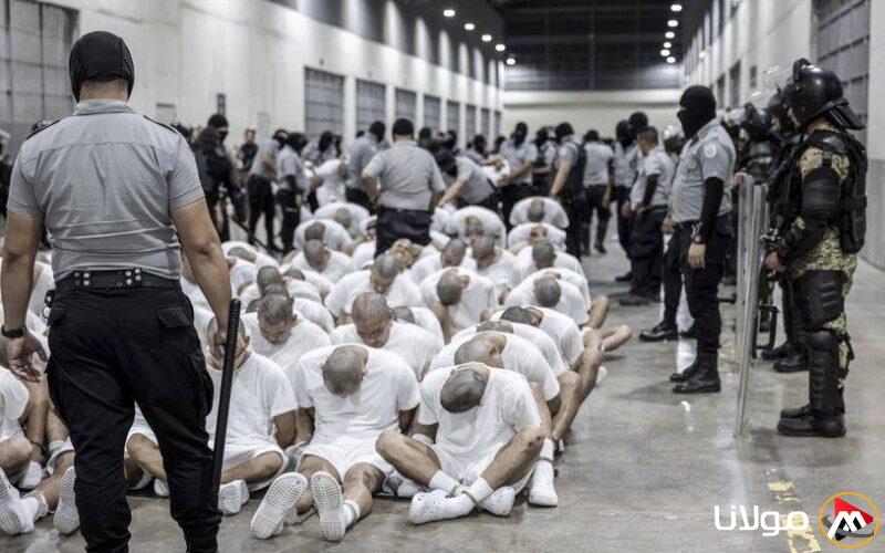 واشنطن تعيد عشرة محكومين آخرين إلى السلفادور