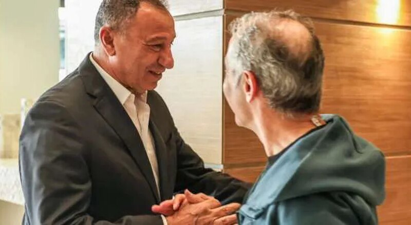 ما الذي يحدث في الأهلي؟ 5 قضايا ساخنة تنتظر الخطيب.. أبرزها مصير كولر وخليفته
