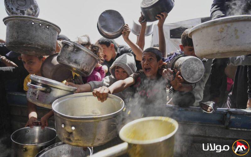 أمريكا وإسرائيل تتفقان على خطة توزيع المساعدات في غزة لتحسين الأوضاع الإنسانية