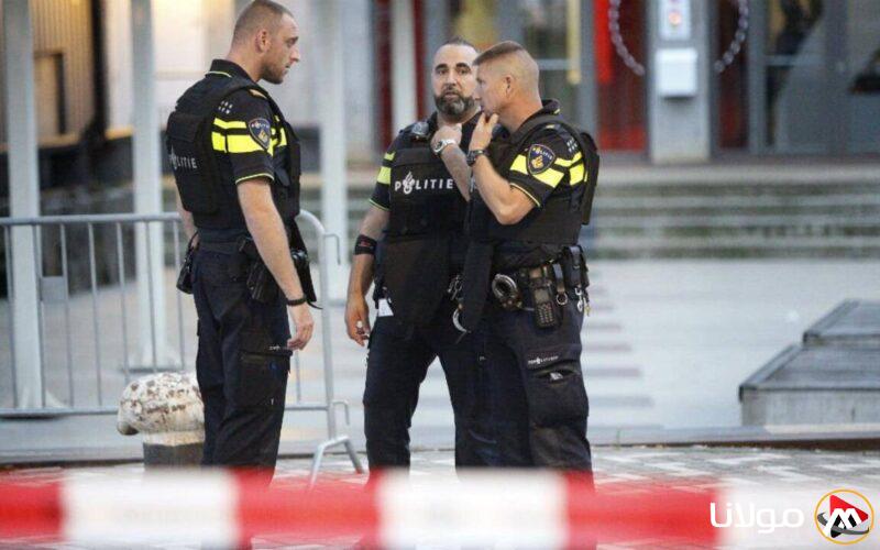 اعتقال محتجين مؤيدين لفلسطين في هولندا خلال احتفالات ذكرى الحرب العالمية الثانية