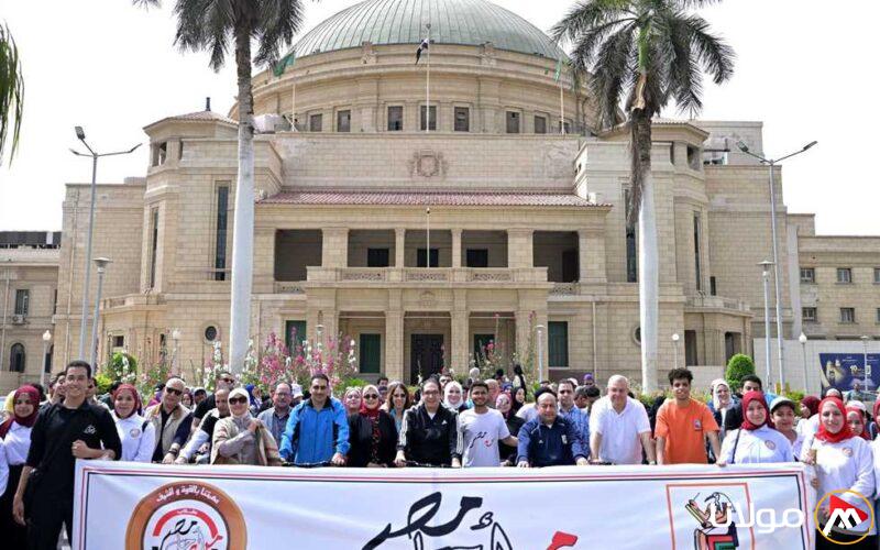 جامعة القاهرة تحتفل بعيد العمال وتُشيد بإخلاص منتسبيها في تحقيق الإنجازات