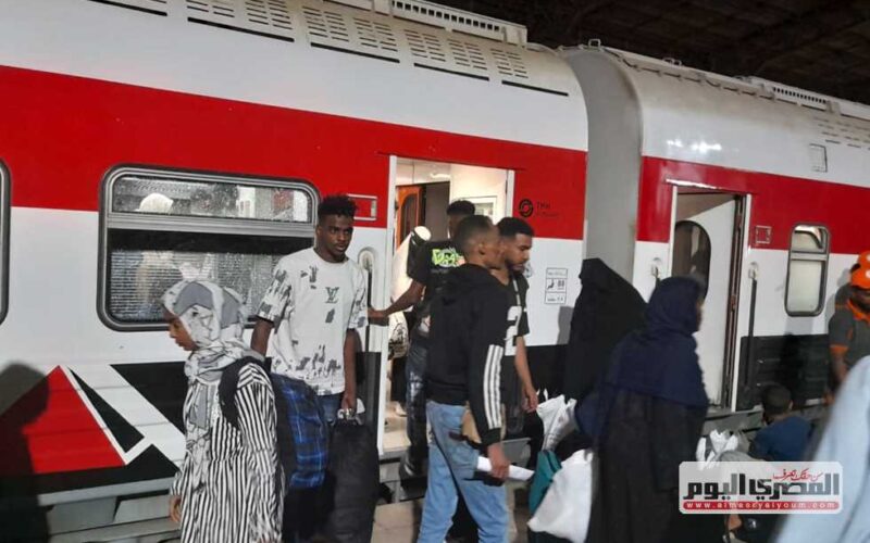 رحلة العودة الطوعية للسودانيين من القاهرة إلى أسوان مع «بوابة مولانا»
